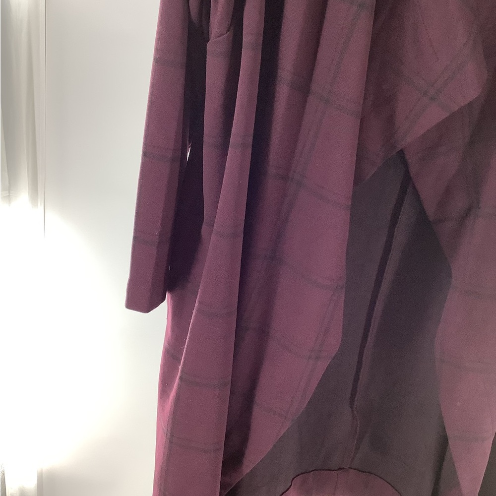 Lane Bryant Size 18 - 20 long Blazer / Duster purple & Black plaid Pockets EUC. - Picture 4 of 13